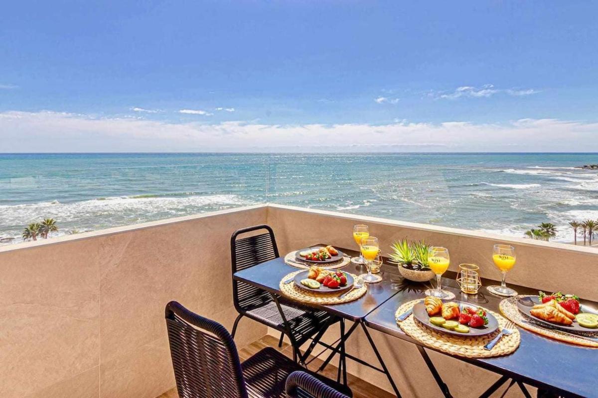 797 Holiday Rentals - Benalbeach- Moderno Piso Para 5 Con Vistas Al Mar Benalmádena Exteriér fotografie