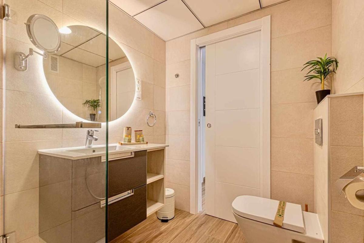797 Holiday Rentals - Benalbeach- Moderno Piso Para 5 Con Vistas Al Mar Benalmádena Exteriér fotografie
