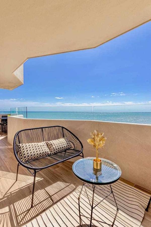 797 Holiday Rentals - Benalbeach- Moderno Piso Para 5 Con Vistas Al Mar Benalmádena Exteriér fotografie
