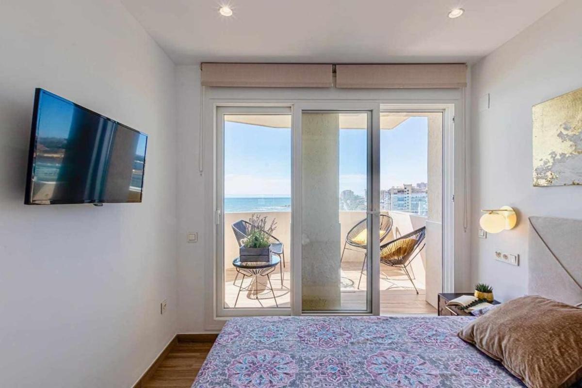 797 Holiday Rentals - Benalbeach- Moderno Piso Para 5 Con Vistas Al Mar Benalmádena Exteriér fotografie